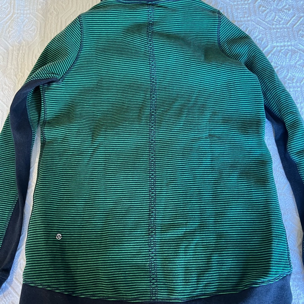 lululemon athletica Green and navy Striped sweatshirt - Picture 6 of 6